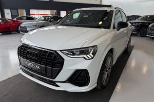 AUDI Q3 35 TDI S tronic Identity Black S line