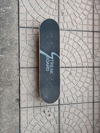 Skateboard streak board