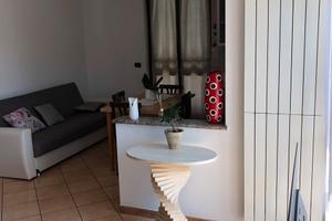Trilocale arredato 2 camere e 2 bagni