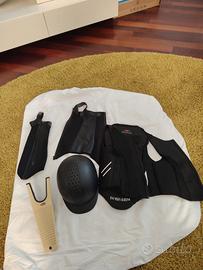 Corpetto e cap equitazione