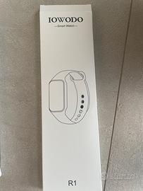 IOWODO R1 Smartwatch mero e viola