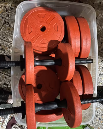 Set pesi palestra completo – manubri, kettlebe
