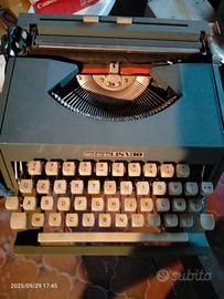 macchina da scrivere portatile