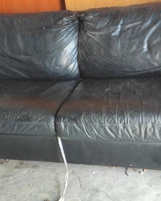 Divano letto di pelle ikea 3posti