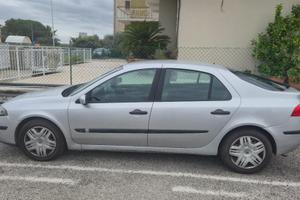 RENAULT LAGUNA GPL € 1950