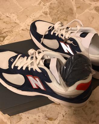 Scarpe New Balance 2002R Nuove