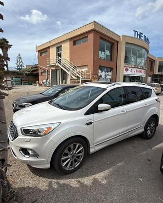 Ford kuga VIGNALE 4x4 CAMBIO AUTOMATICO