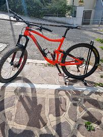 Bici Enduro Giant Trance del 2020