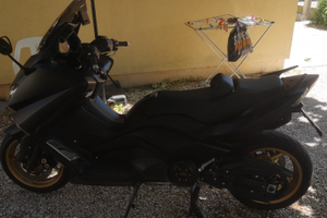 Tmax 530 anno 2012