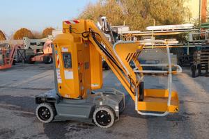 Piattaforma aerea semovente HAULOTTE STAR 10 anno 