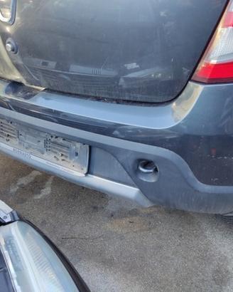 Paraurti posteriore DACIA SANDERO del 2012