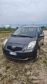 Toyota Yaris 163000 km Perfettamente funzionante