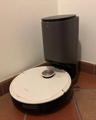 Robot Deebot Ozmo t8+ con accessori