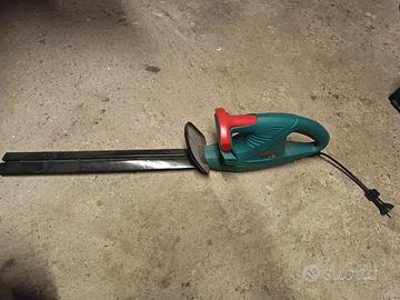 tosasiepi elettrico bosch