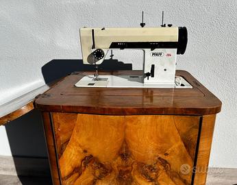 Macchina da cucire PFAFF 284, con mobile vintage