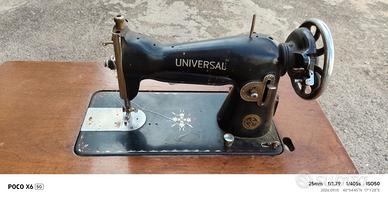 macchina da cucire SINGER con mobile vintage