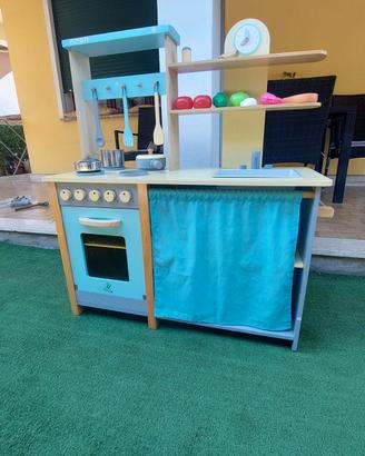 Cucina giocattolo