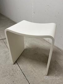 Sgabello Scagni Lineabeta in mattstone