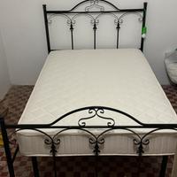 Letto in ferro battuto + materasso