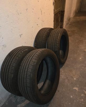 Gomme Bridgestone T005A 215/55/18