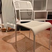 Tris di Sedie bianche 