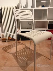 Tris di Sedie bianche 