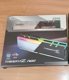 Memorie RAM 32 Gb DDR4