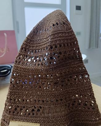 cappellino donna di Alviero martini 1 classe