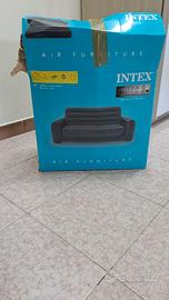 Materasso nuovo mai usato si vende per motivi di s