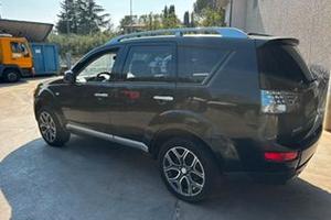 RICAMBI PER MITSUBISHI OUTLANDER