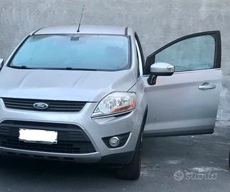 Ford Kuga 135 CV 4x4 Titanium