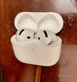 Apple AirPods 4