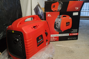 Generatore corrente inverter nuovo 1900w