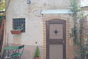 Monolocale di 9 mq uso deposito