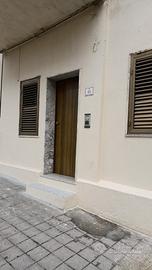 Bilocale uso ufficio