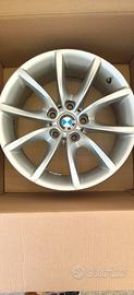 Set di 4 cerchi originali BMW da 17”