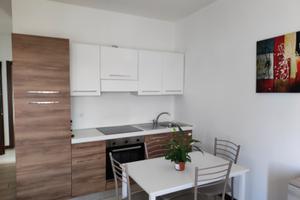 Bilocale ammobiliato indipendente