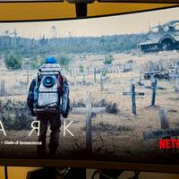 Monitor MSI OLED 31,5” curvo