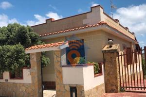 Triscina Villetta Con Giardino E Vista Mare