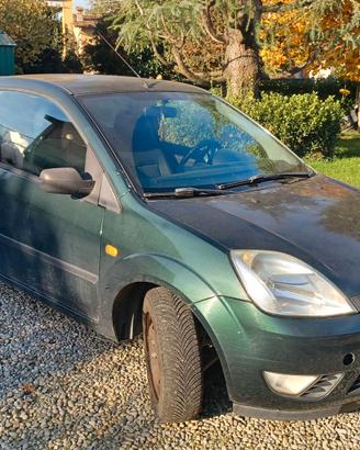 ford fiesta benzina 2005