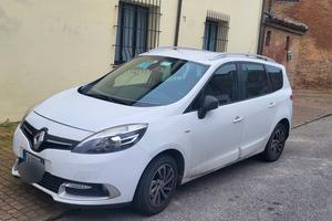 Renault Megane Scenic serie 3, 7 posti