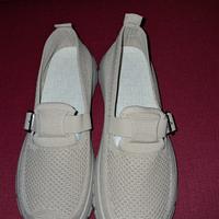 Scarpe leggere misura 39