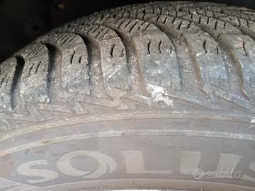 pneumatici 4 stagioni