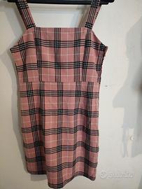 vestito con bretelle 