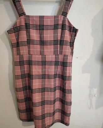 vestito con bretelle 