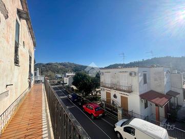 PALAZZO A BARANO D'ISCHIA