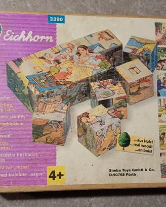 Set 12 cubi in legno illustrati a formare 6 differ