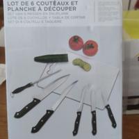 tagliere con set coltelli