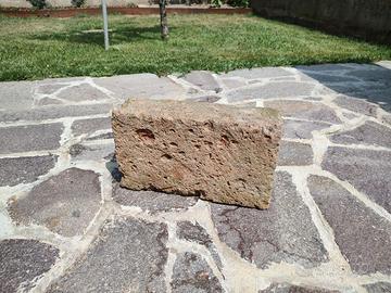 Blocco Tufo 37x20x11 cm
