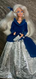 Barbie winter velvet Avon vintage 1995